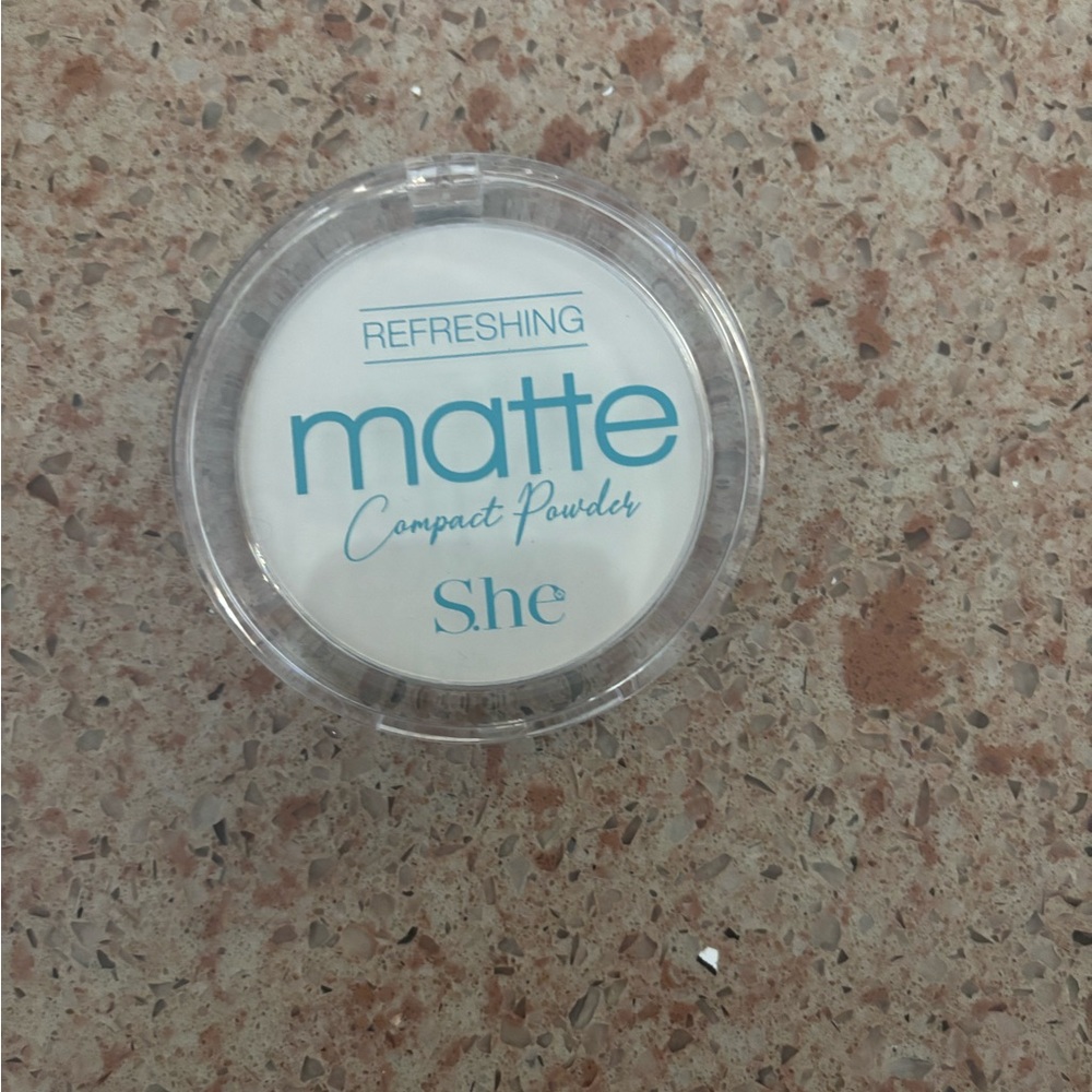 🚨Matte Compact Powder